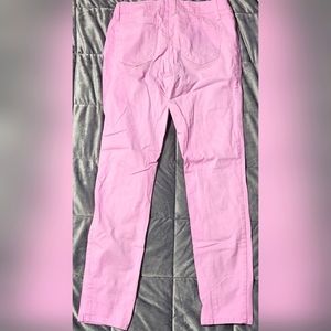 Pink Women's low-rise No Boundaries skinny jeans